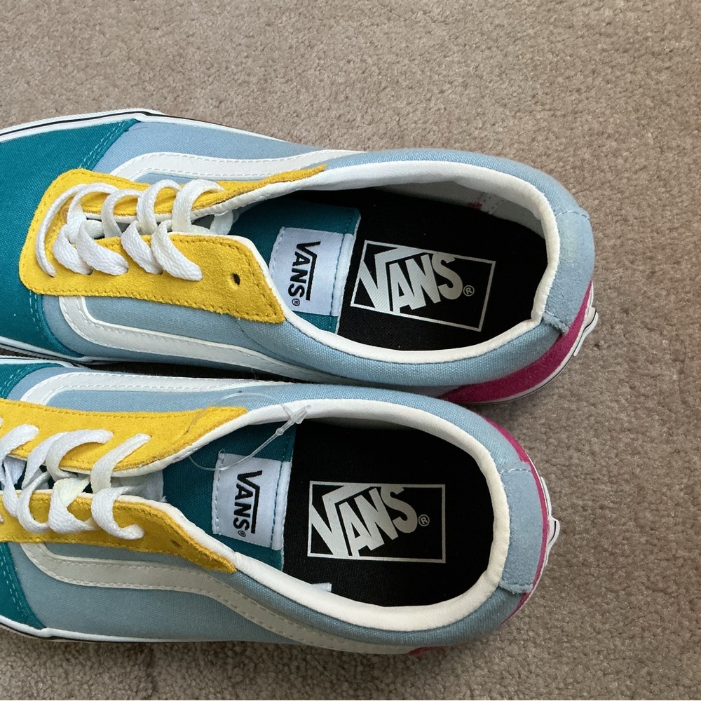 Vans Color-Block Ladies Sneakers - Picture 5 of 7